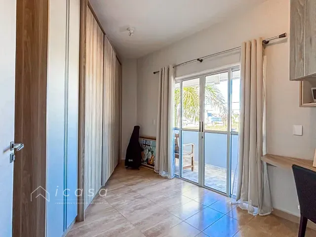 Casa com 283m² 5 quartos e 6 banheiros, à venda, no bairro Urbanova em São José dos Campos