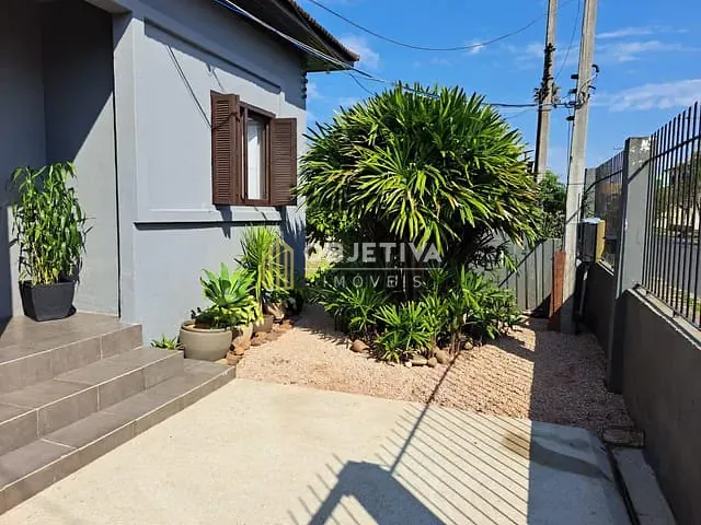 Casa 2 quartos e 2 banheiros, à venda, no bairro Sarandi em Porto Alegre