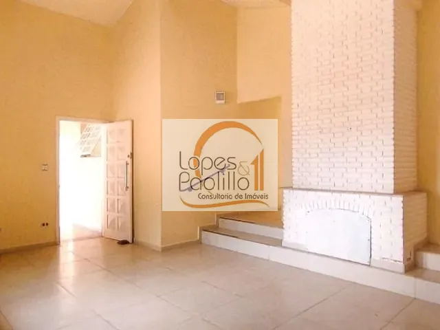 Casa com 388m² 4 quartos e 3 banheiros, à venda, no bairro Centro em Atibaia
