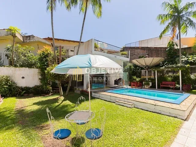 Casa 4 quartos e 2 banheiros, à venda, no bairro Chácara das Pedras em Porto Alegre