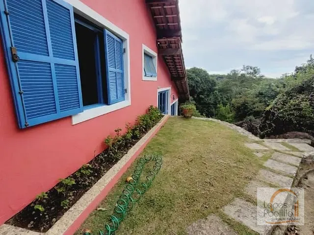 Casa com 285m² 3 quartos e 2 banheiros, para alugar, no bairro Parque Fernão Dias em Atibaia