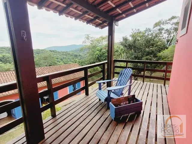 Casa com 285m² 3 quartos e 2 banheiros, para alugar, no bairro Parque Fernão Dias em Atibaia