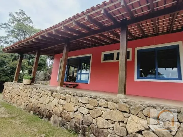 Casa com 285m² 3 quartos e 2 banheiros, para alugar, no bairro Parque Fernão Dias em Atibaia