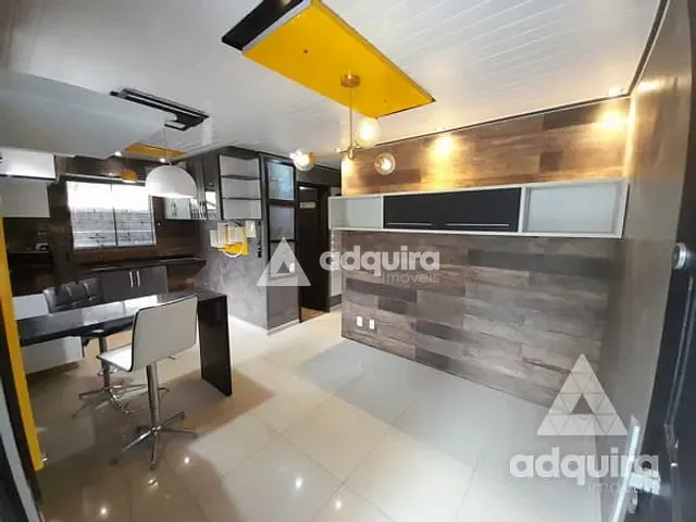Casa com 150m² 2 quartos e 1 banheiro, à venda, no bairro Contorno em Ponta Grossa