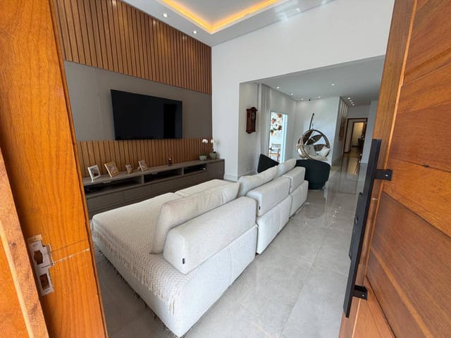 Casa 3 quartos e 4 banheiros, à venda, no bairro Haras Bela Vista em Vargem Grande Paulista