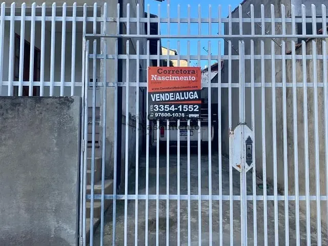 Casa com 313m², à venda ou para alugar, no bairro Vila Formosa em Jacareí