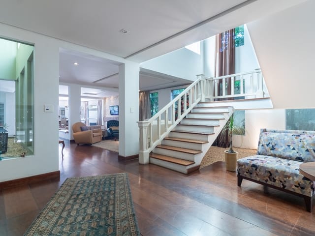 Foto do Casa - Casa tipo para venda com 5 quartos, sendo 4 suítes, 528m² | Lares e Andares Imóveis