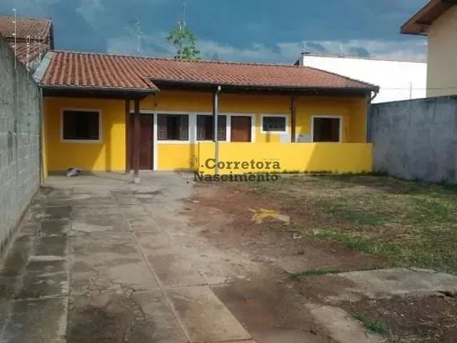 Casa com 307m² 2 quartos e 1 banheiro, para alugar, no bairro Jardim Santa Maria em Jacareí