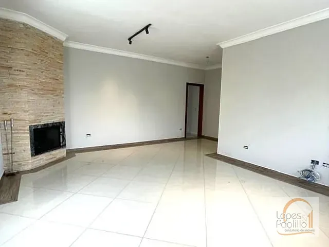 Casa com 1050m² 5 quartos e 5 banheiros, à venda, no bairro Residencial Country Felix em Bom Jesus dos Perdões