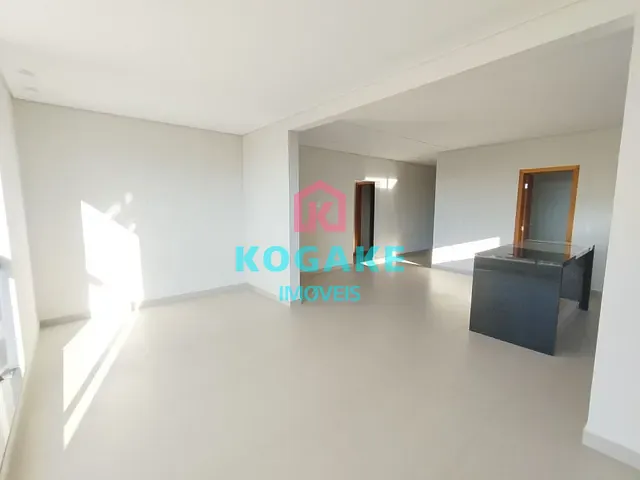 Casa com 378m² 3 quartos e 4 banheiros, à venda, no bairro Recanto dos Eucaliptos em São José dos Campos