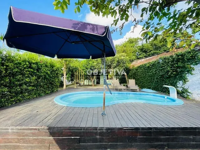 Casa com 516m² 2 quartos e 2 banheiros, à venda, no bairro Morro Santana em Porto Alegre