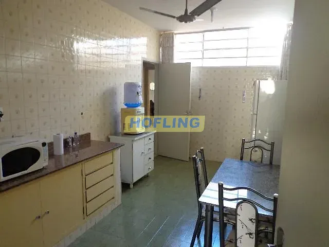 Casa com 210m² 3 quartos e 1 banheiro, à venda, no bairro Centro em Rio Claro