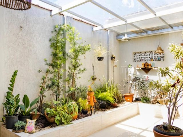 Casa 4 quartos e 2 banheiros, à venda, no bairro Jardim Ana Rosa em Taubaté