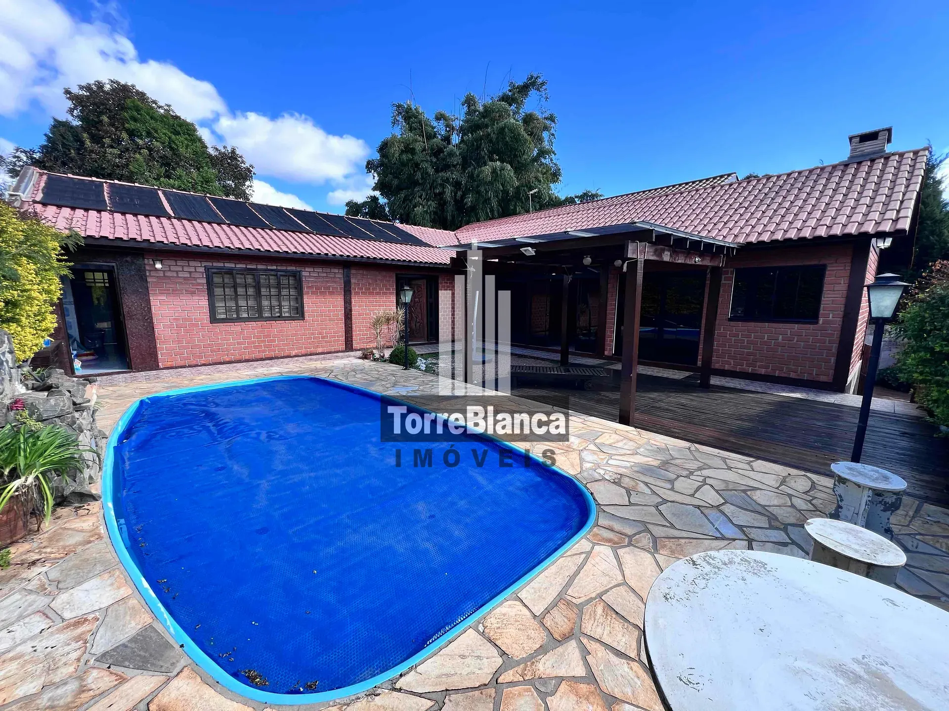 Casa, 4 quartos, 200 m² - Foto 1