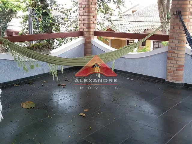 Casa com 160m² 5 quartos e 2 banheiros, à venda, no bairro Residencial Planalto em São José dos Campos