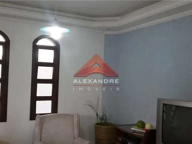 Casa com 160m² 5 quartos e 2 banheiros, à venda, no bairro Residencial Planalto em São José dos Campos