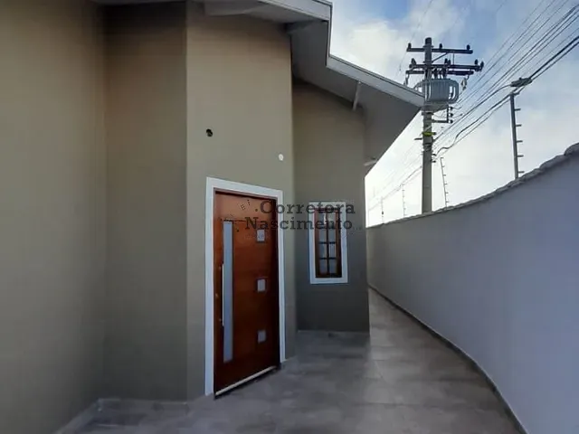 Casa com 234m² 3 quartos e 1 banheiro, à venda, no bairro Villa Branca em Jacareí