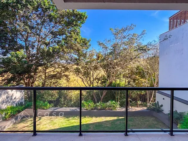 Casa com 600m² 4 quartos e 5 banheiros, à venda, no bairro Condomínio Residencial Montserrat em São José dos Campos
