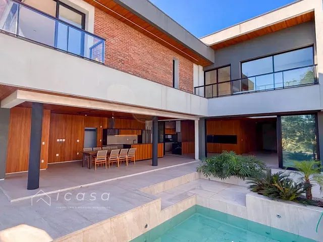 Casa com 600m² 4 quartos e 5 banheiros, à venda, no bairro Condomínio Residencial Montserrat em São José dos Campos