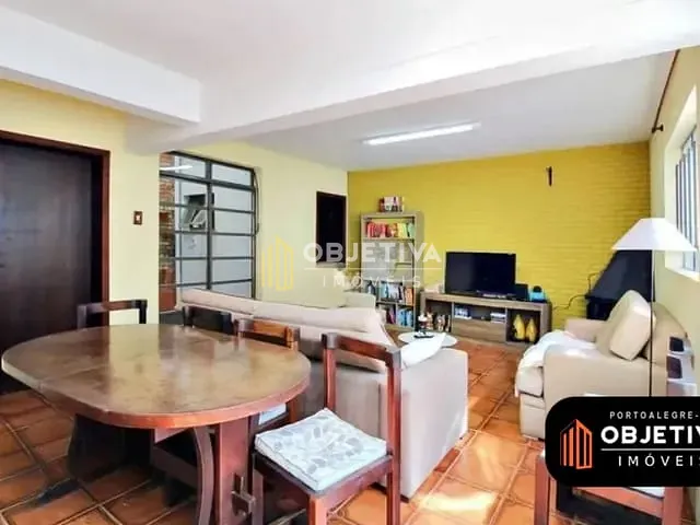 Casa com 231m² 4 quartos e 3 banheiros, à venda, no bairro Glória em Porto Alegre