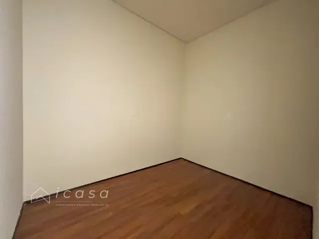 Casa com 1399m² 4 quartos e 7 banheiros, à venda ou para alugar, no bairro Condomínio Reserva do Paratehy em São José dos Campos
