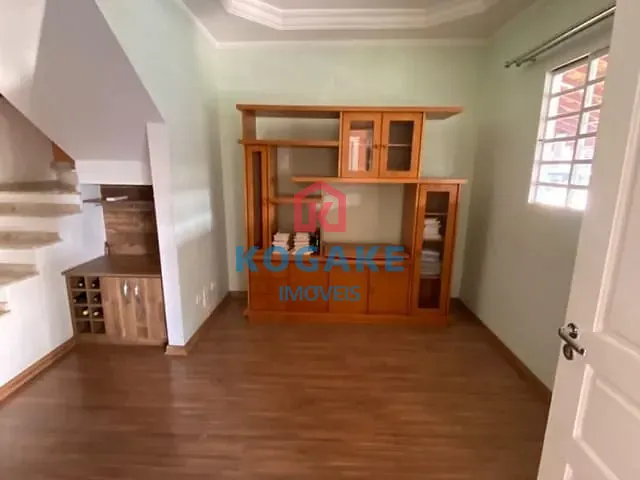 Casa com 160m² 3 quartos e 2 banheiros, à venda, no bairro Parque dos Ipês em São José dos Campos