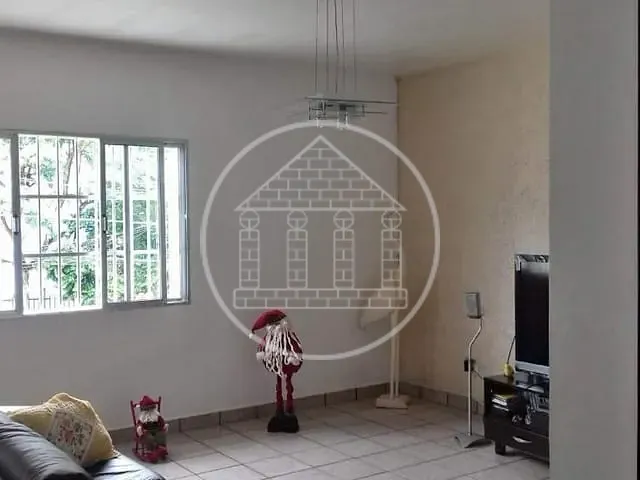 Casa com 250m² 3 quartos e 2 banheiros, à venda, no bairro Jardim Floresta em São Paulo