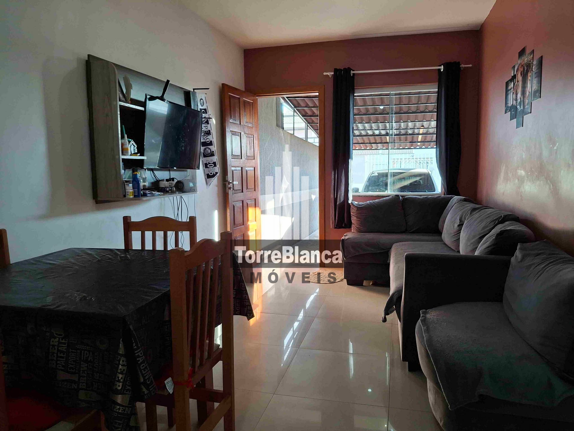 Casa à venda com 2 quartos, 51m² - Foto 4