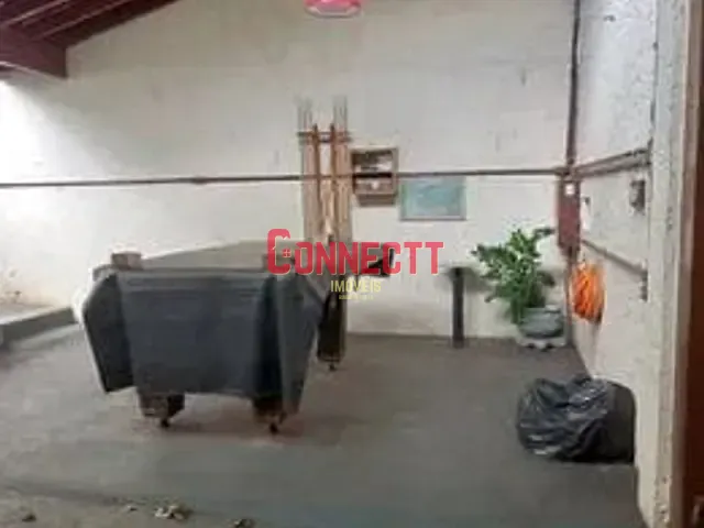 Casa com 200m² 1 quarto e 2 banheiros, à venda, no bairro Parque das Andorinhas em Ribeirão Preto