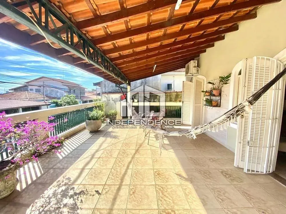 Casa, 4 quartos, 230 m² - Foto 11