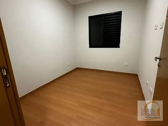 Casa com 189m² 3 quartos e 2 banheiros, à venda, no bairro Loteamento Bella Atibaia em Atibaia