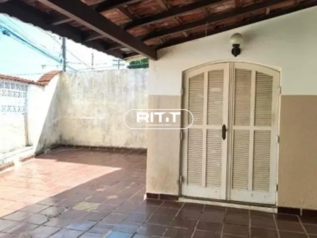 Casa com 258m² 3 quartos e 3 banheiros, à venda, no bairro Parque Imperador em Campinas