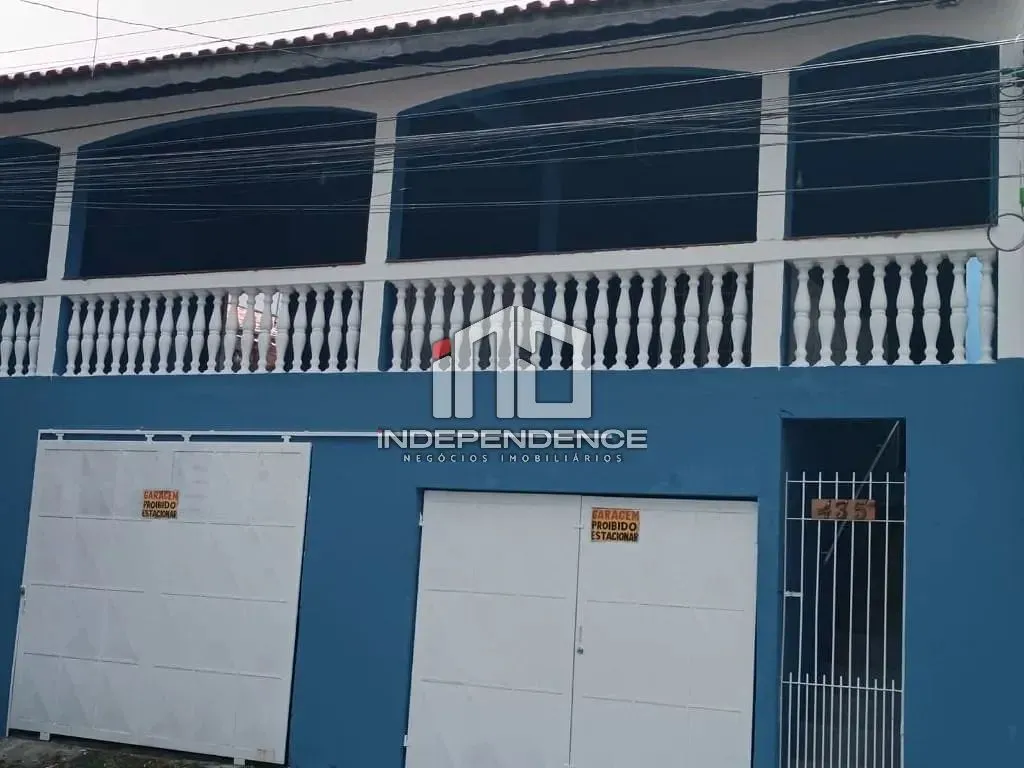 Casa, 3 quartos, 143 m² - Foto 1