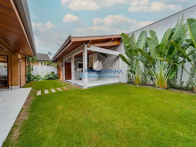 Casa com 450m² 5 quartos e 6 banheiros, à venda, no bairro Conjunto Residencial Esplanada do Sol em São José dos Campos
