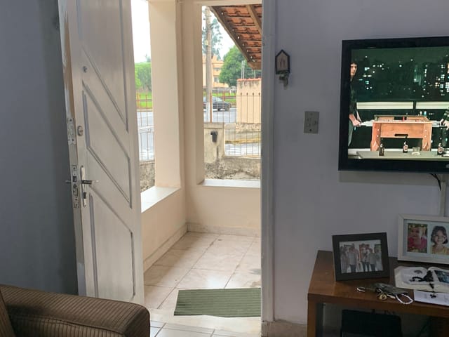 Casa com 250m² 3 quartos e 2 banheiros, à venda, no bairro Chácara Galega em Pindamonhangaba