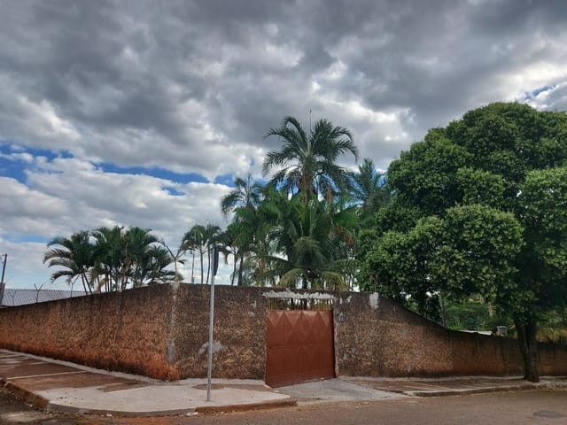 Foto do Casa - Casa para Locação 4 Quartos, 1 Suite, 30 Vagas, 400M², Vila São Cristóvão, Uberaba - MG | ZUCATO IMOBILIARIA LTDA