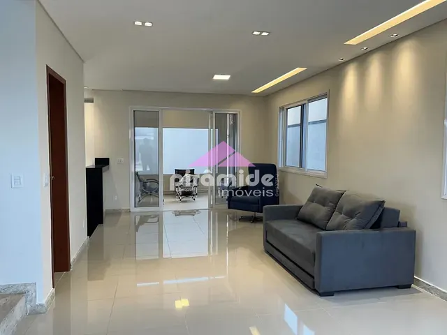 Casa com 250m² 4 quartos e 5 banheiros, à venda, no bairro Urbanova em São José dos Campos