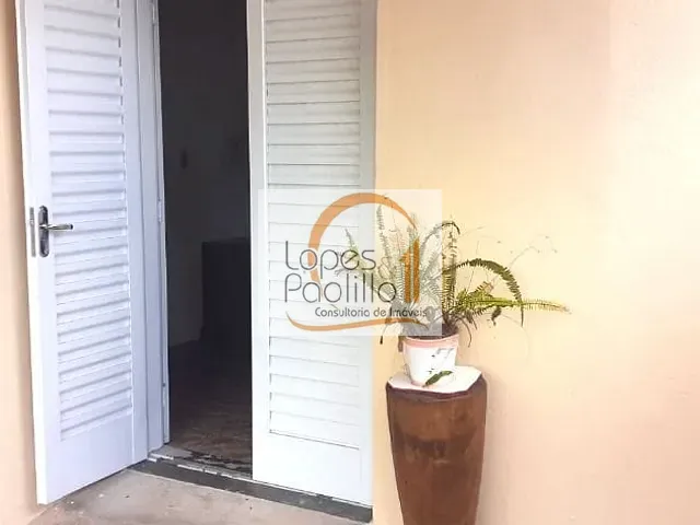 Casa com 288m² 2 quartos e 2 banheiros, à venda, no bairro Atibaia Jardim em Atibaia