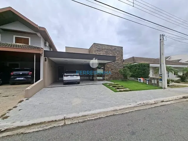 Casa com 360m² 3 quartos e 5 banheiros, à venda, no bairro Urbanova em São José dos Campos