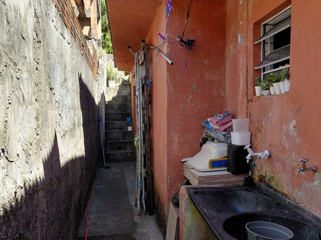 Casa 1 quarto e 1 banheiro, à venda, no bairro Jardim das Oliveiras (Caucaia do Alto) em Cotia