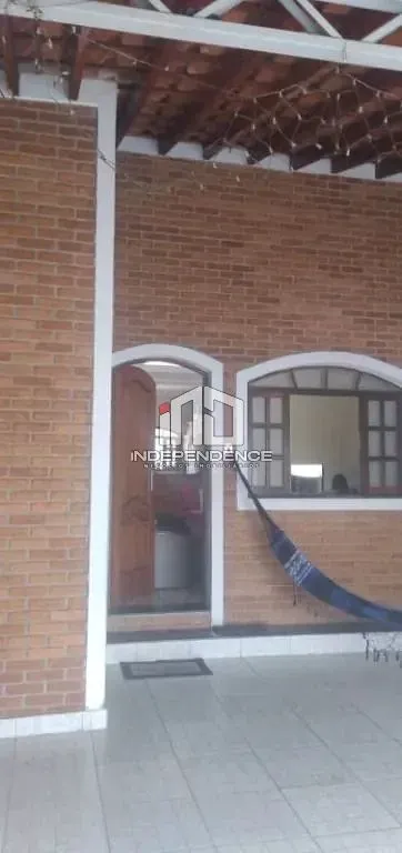 Casa, 3 quartos, 72 m² - Foto 1