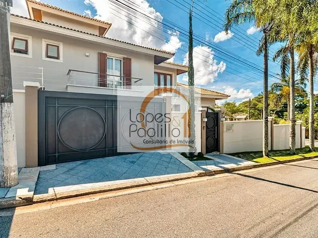 Casa com 432m² 3 quartos e 4 banheiros, à venda, no bairro Loteamento Loanda em Atibaia