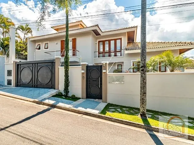 Casa com 432m² 3 quartos e 4 banheiros, à venda, no bairro Loteamento Loanda em Atibaia