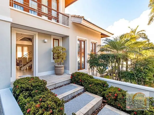 Casa com 432m² 3 quartos e 4 banheiros, à venda, no bairro Loteamento Loanda em Atibaia