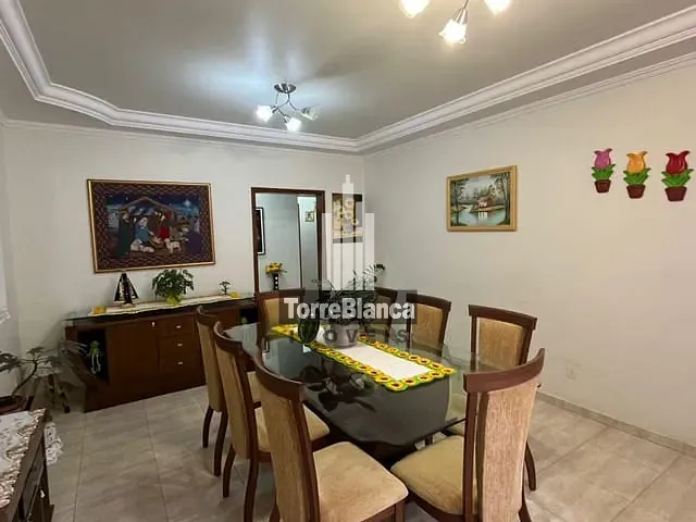 Casa com 540m² 3 quartos e 3 banheiros, à venda, no bairro Jardim Carvalho em Ponta Grossa