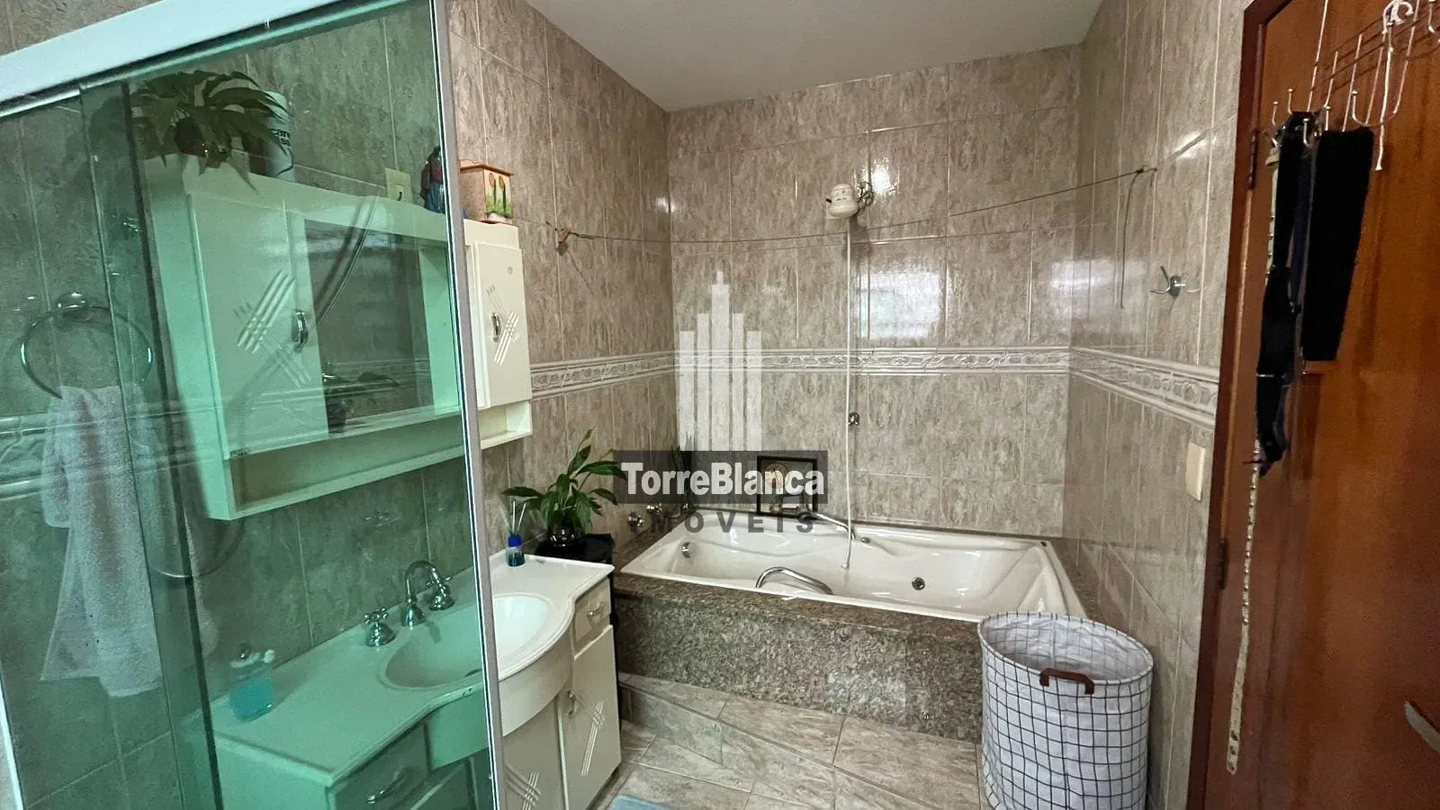 Casa, 3 quartos, 223 m² - Foto 25