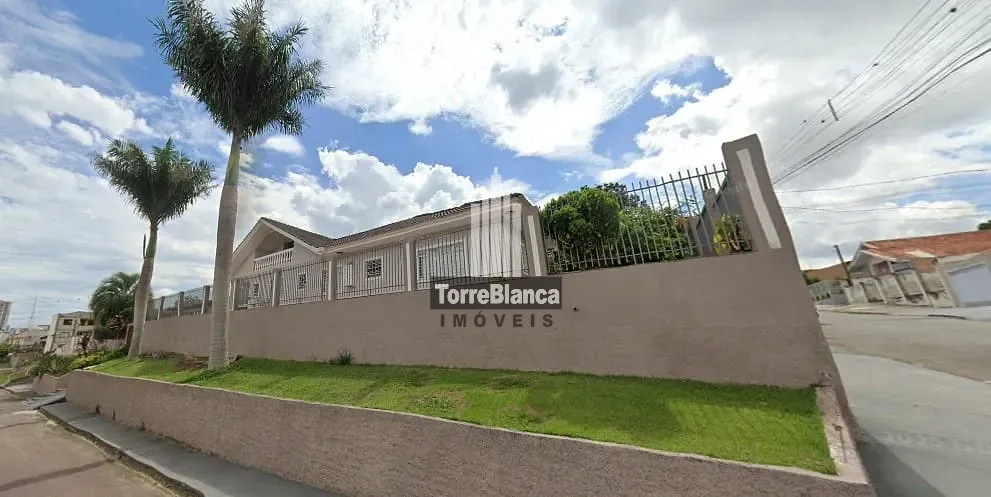 Casa, 3 quartos, 223 m² - Foto 1