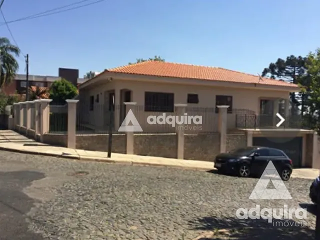 Casa 3 quartos e 3 banheiros, à venda, no bairro Orfãs em Ponta Grossa