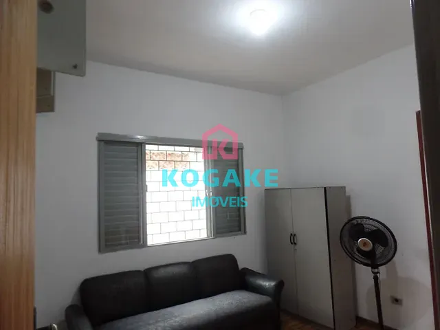 Casa com 420m² 4 quartos e 3 banheiros, à venda, no bairro Monte Castelo em São José dos Campos