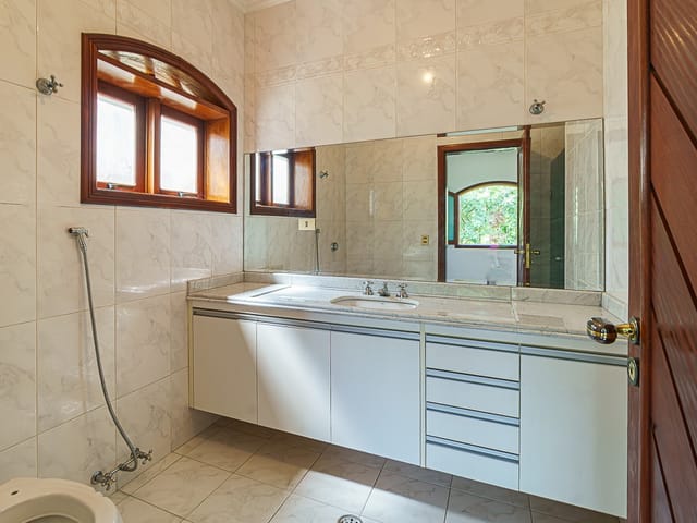 Casa com 420m² 4 quartos e 8 banheiros, à venda, no bairro City América em São Paulo